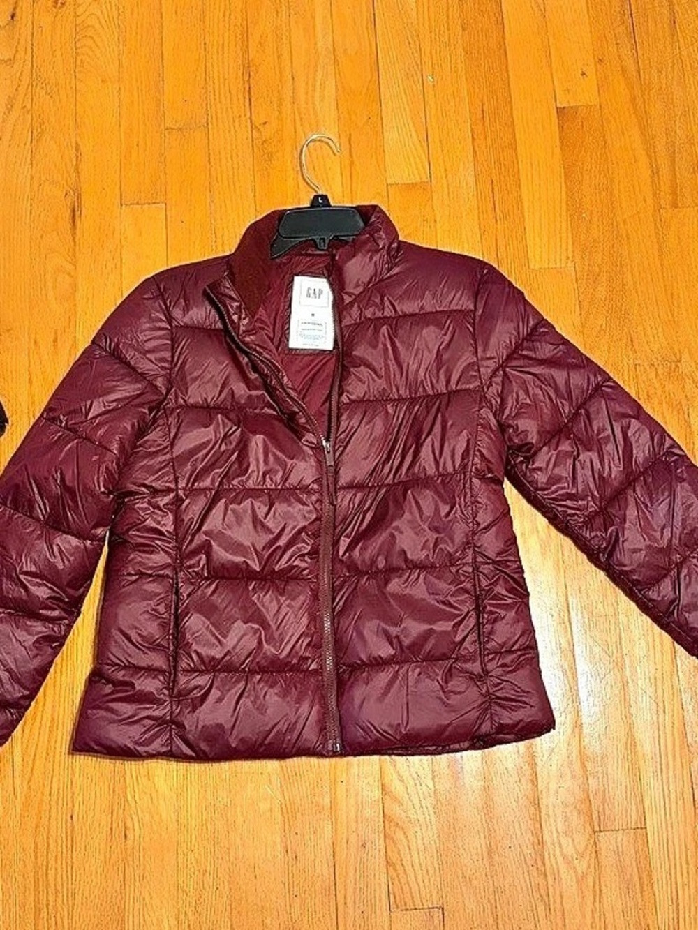 Gap ColdControl Puffer Jacket Burgundy Size Medium - water-resistant